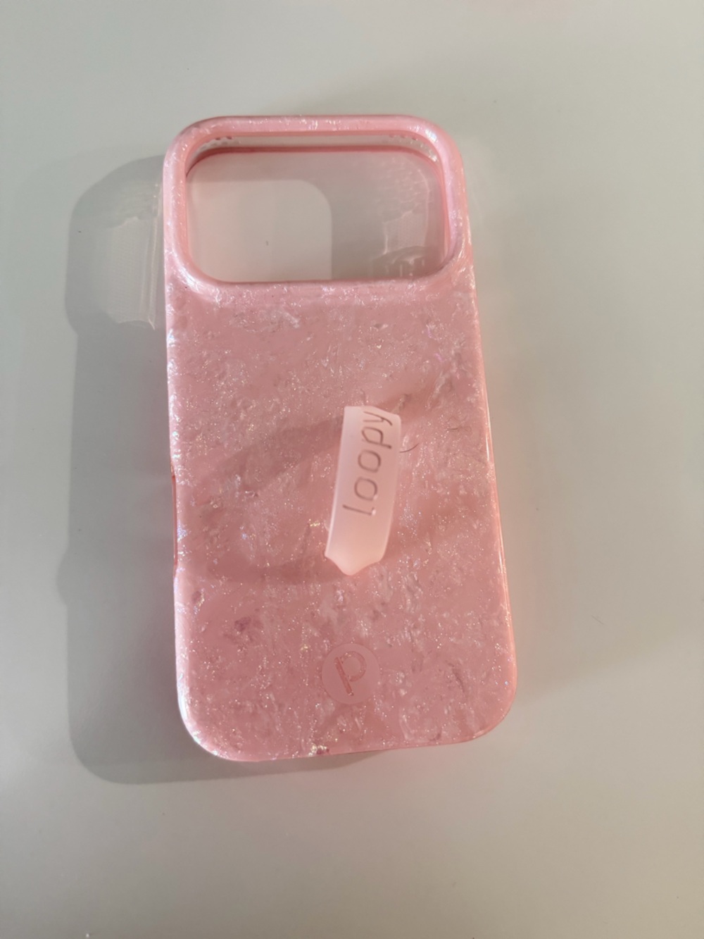 Loopy Case Blush moonstone iPhone 17 pro LEFTY